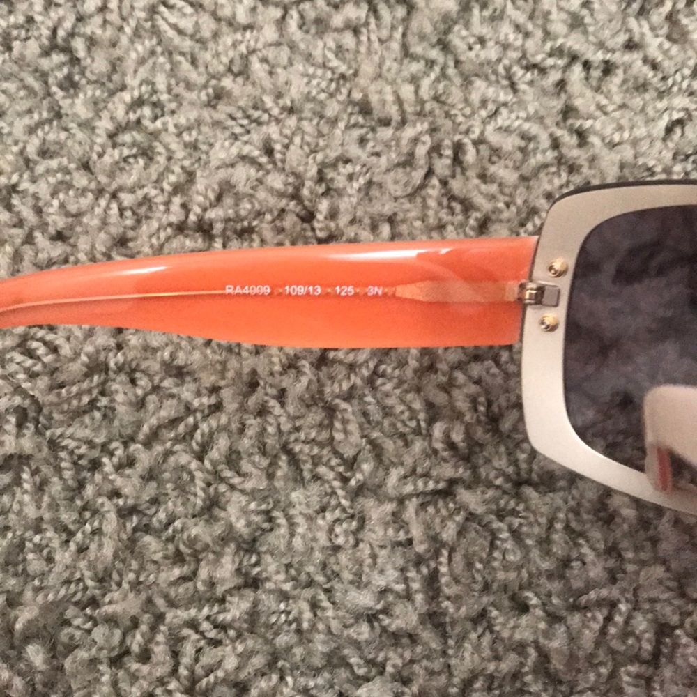 Ralph Lauren Sunglasses - Picture 7 of 8